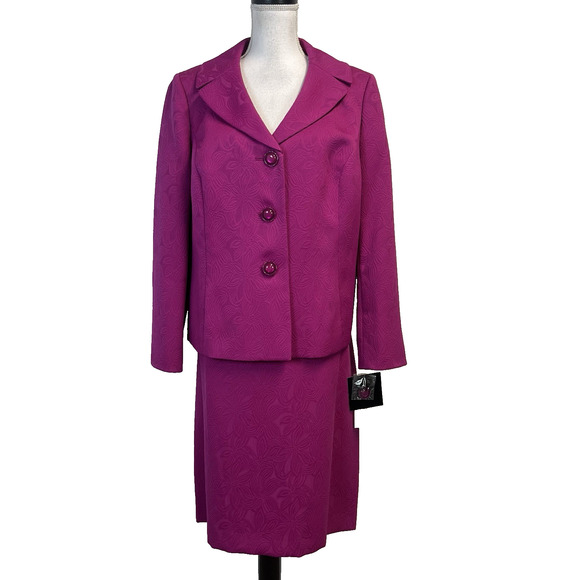 Le Suit Woman Skirt Suit Plus size 14W Pink Vienna Berry Embossed Career Wedding - Picture 1 of 13